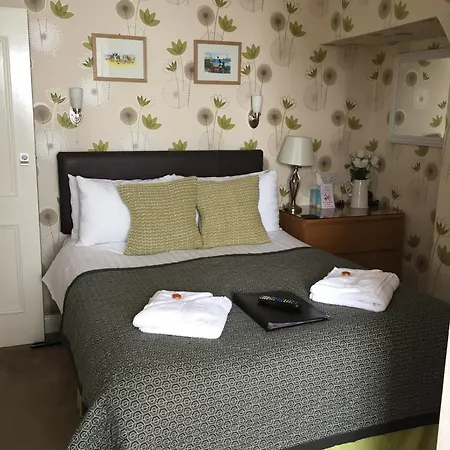 Guest house The Leeway Scarborough