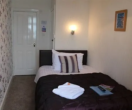 Guest house The Leeway