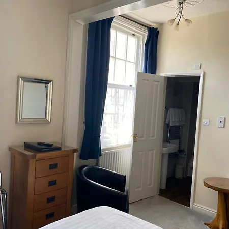 Guest house The Leeway Scarborough